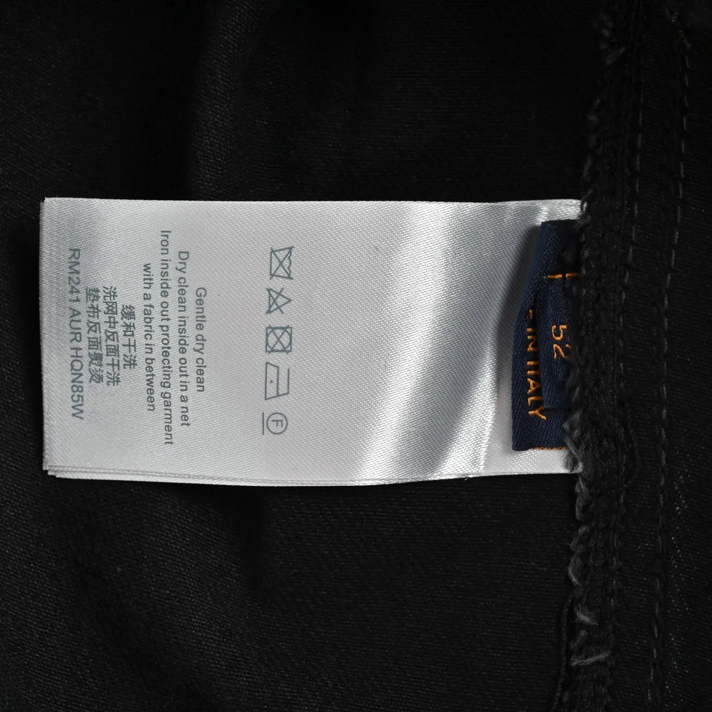 Louis Vuitton/